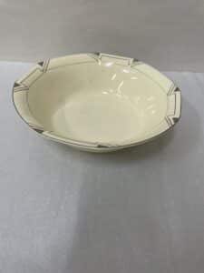 Meakin Art Deco style vegetable bowl