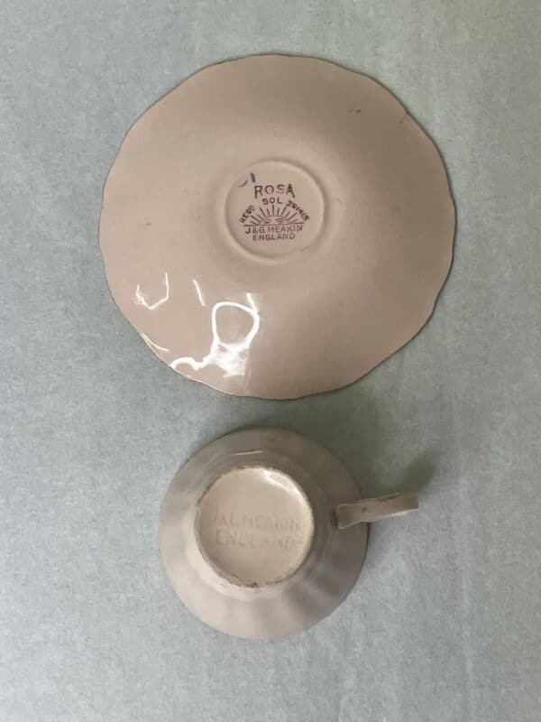 J &G Meakin Rosa teacups and saucers - Image 6