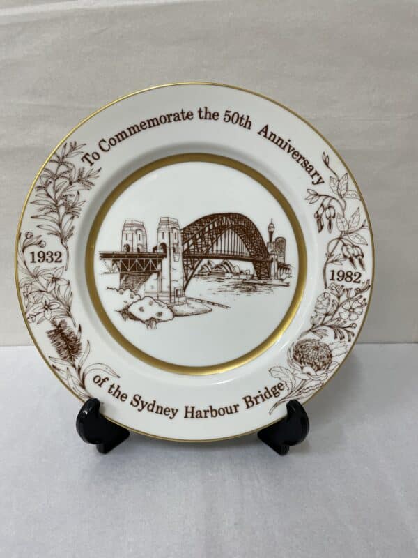 Sydney harbour bridge commemorative plate