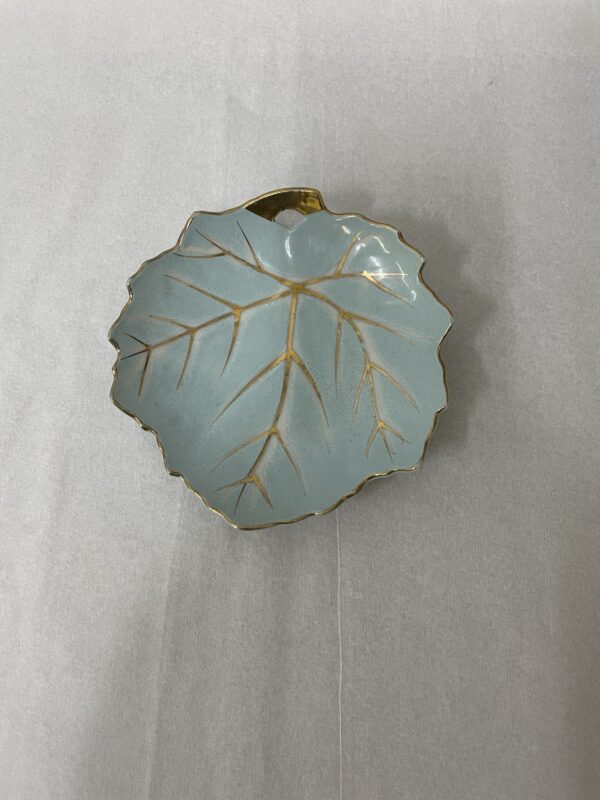 Pin dish