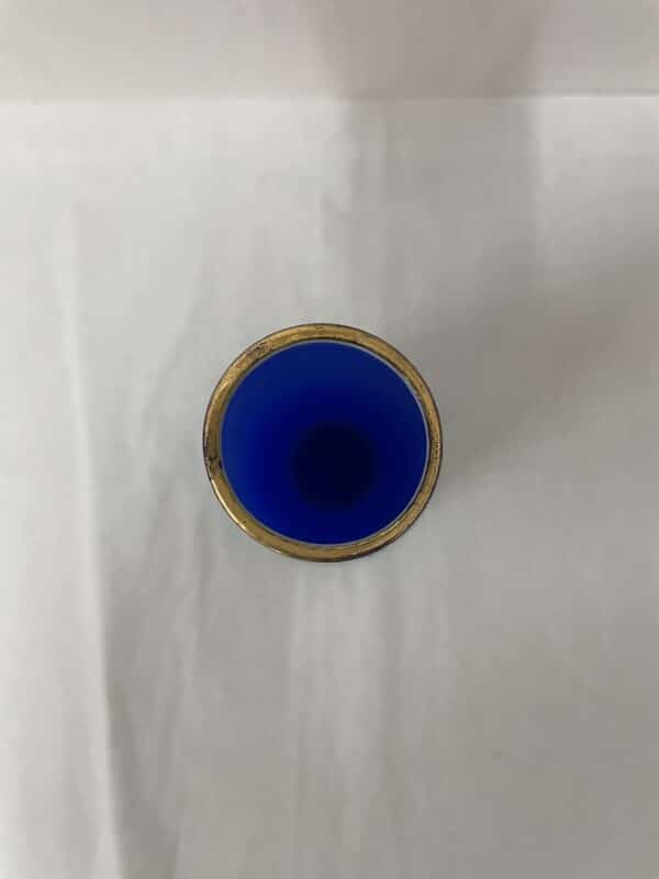 Cobalt blue vase - Image 3