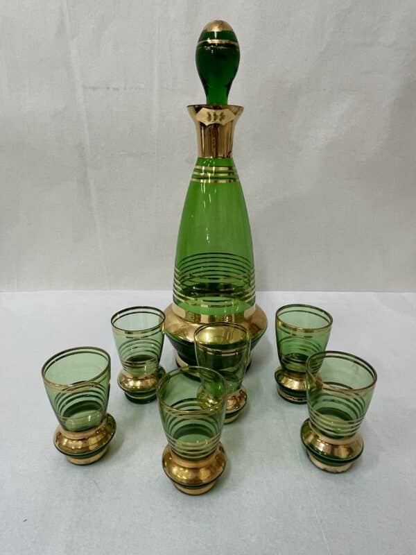 Green and gold glass decanter set - Image 2