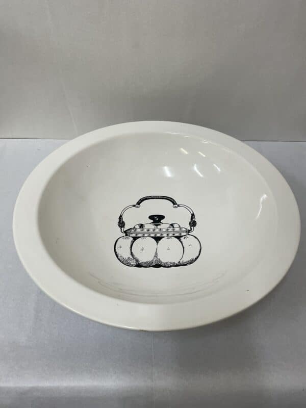 Gillon McEwan ceramics bowl